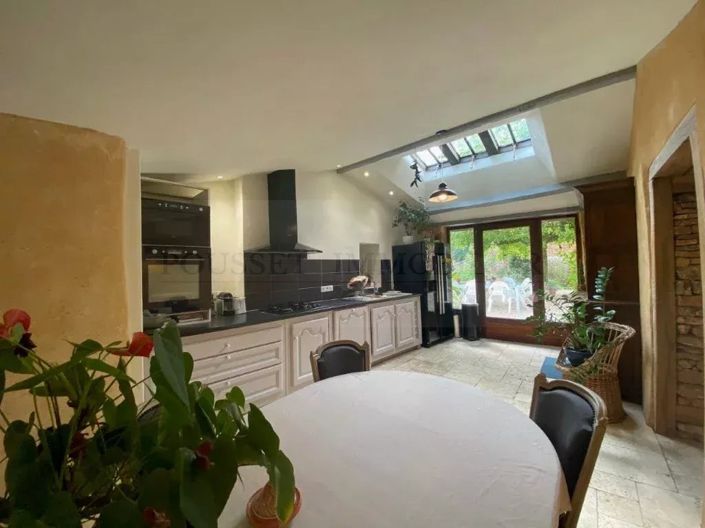 Image No.6-2 Bed House for sale