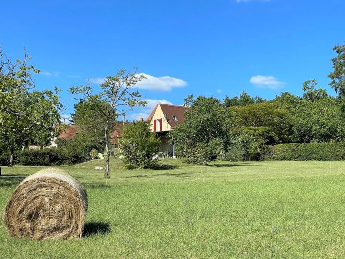 Image No.20-1 Bed House for sale