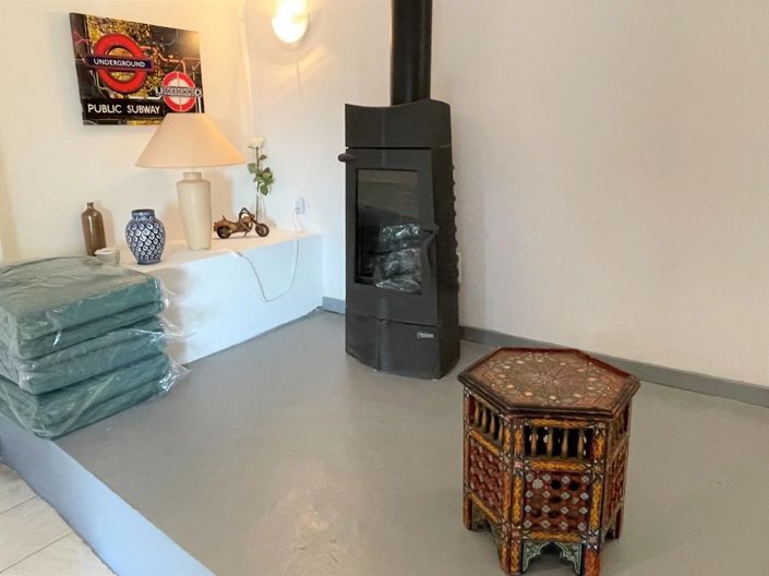 Image No.7-1 Bed House for sale