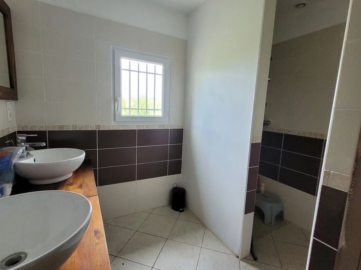 Image No.9-1 Bed House for sale