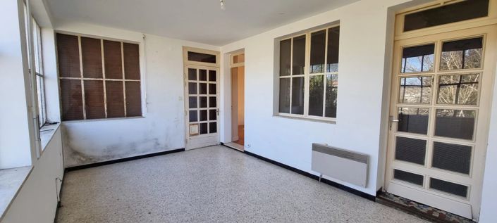 Image No.9-2 Bed House for sale