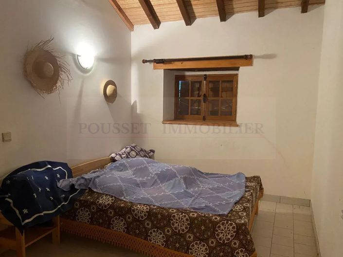 Image No.17-4 Bed House for sale