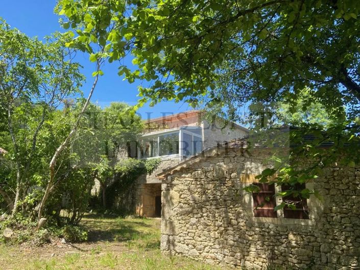 Image No.2-4 Bed House for sale