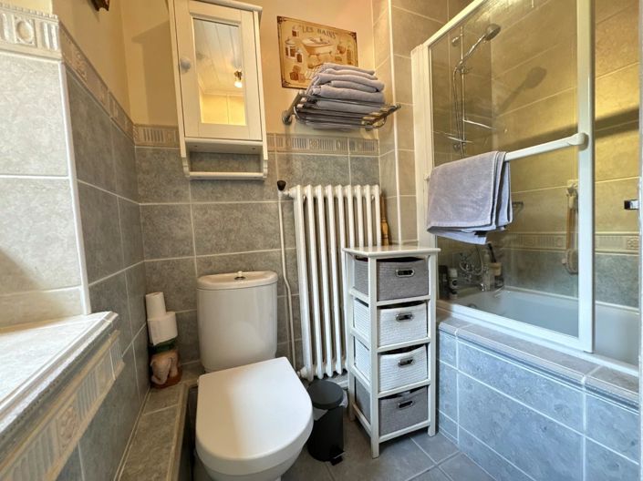 Image No.15-3 Bed House for sale