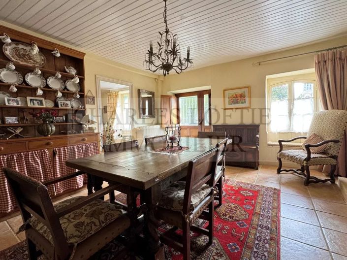 Image No.3-3 Bed House for sale