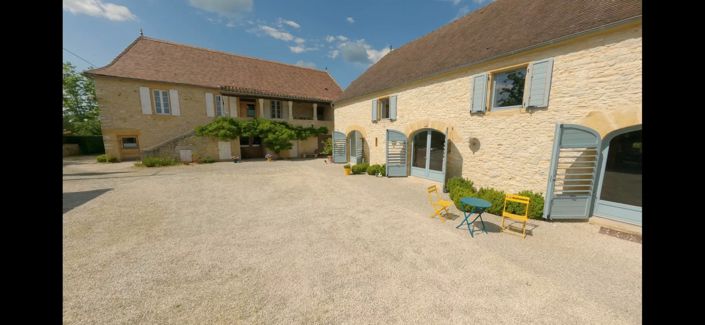 Image No.1-9 Bed House for sale