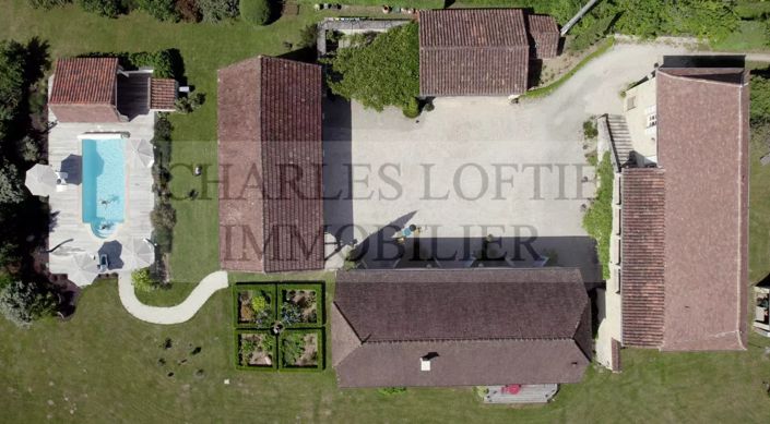 Image No.2-6 Bed House for sale