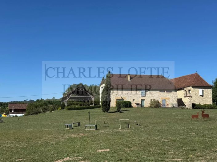 Image No.4-6 Bed House for sale