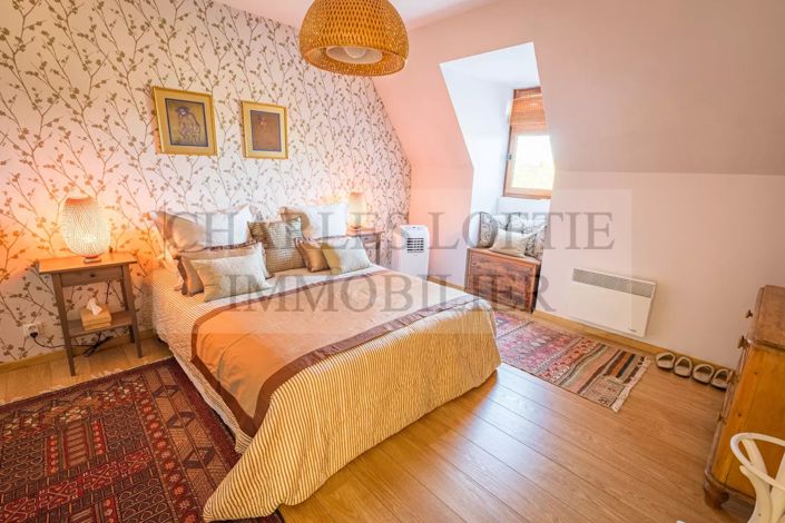 Image No.11-3 Bed House for sale