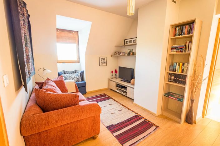 Image No.16-3 Bed House for sale