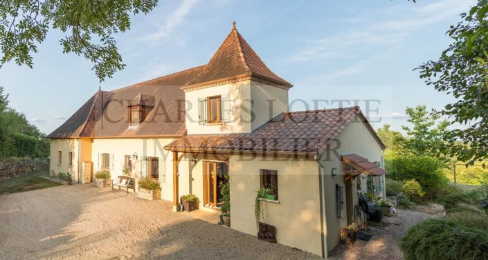 Image No.18-3 Bed House for sale