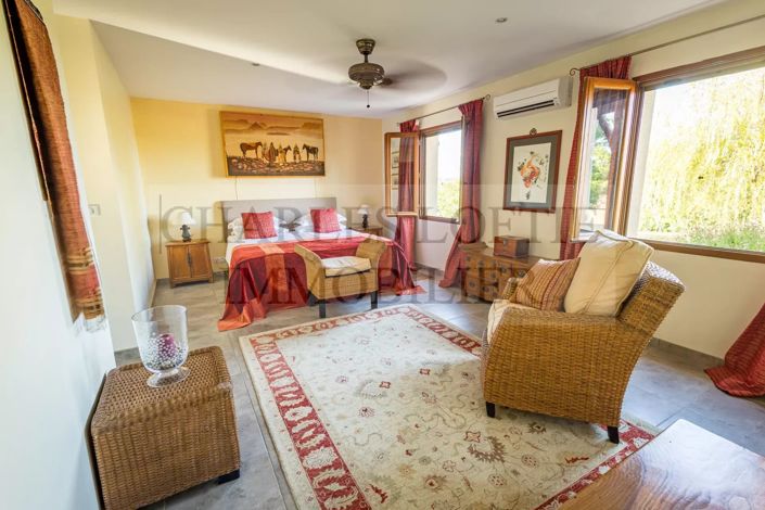 Image No.9-3 Bed House for sale