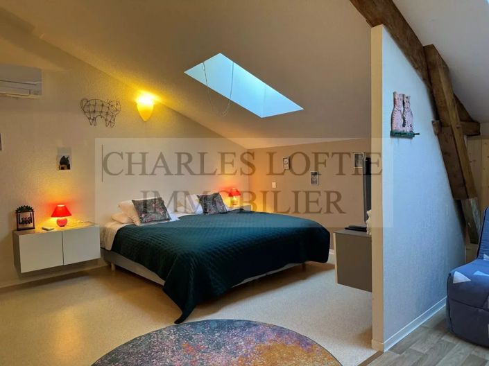Image No.20-10 Bed House for sale