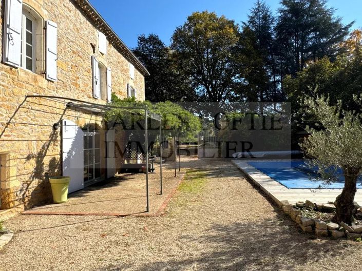 Image No.21-10 Bed House for sale
