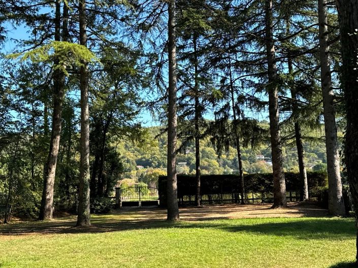 Image No.27-10 Bed House for sale