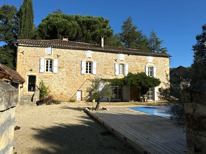 Image No.3-10 Bed House for sale