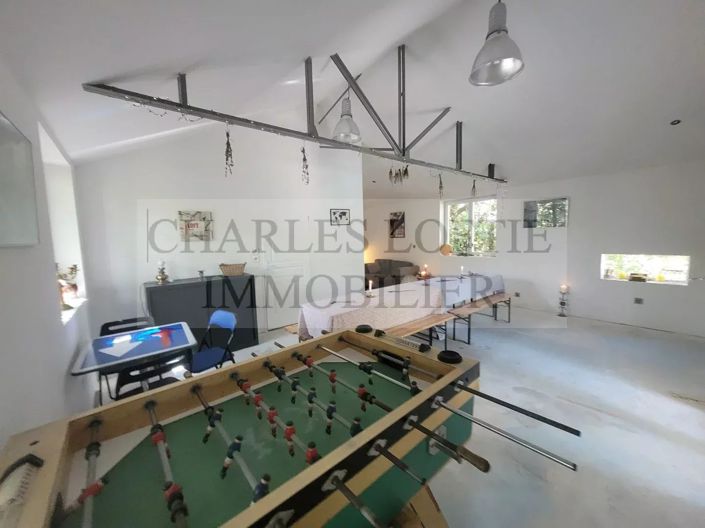 Image No.12-8 Bed House for sale