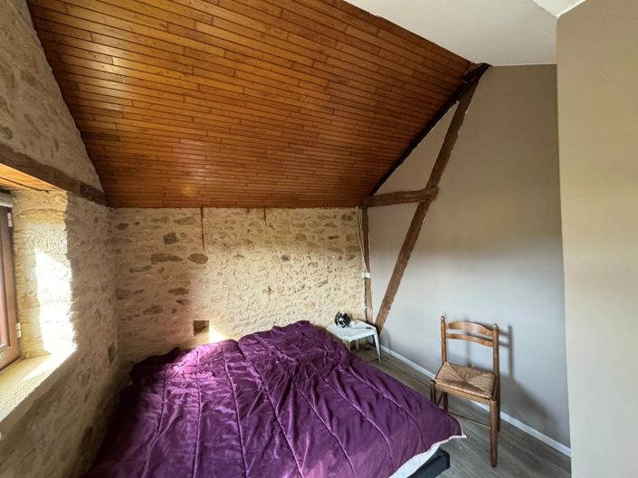 Image No.9-3 Bed House for sale