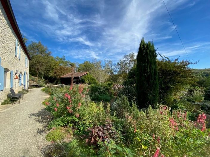 Image No.13-5 Bed House for sale