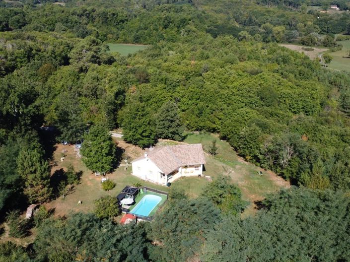 Image No.1-4 Bed House for sale