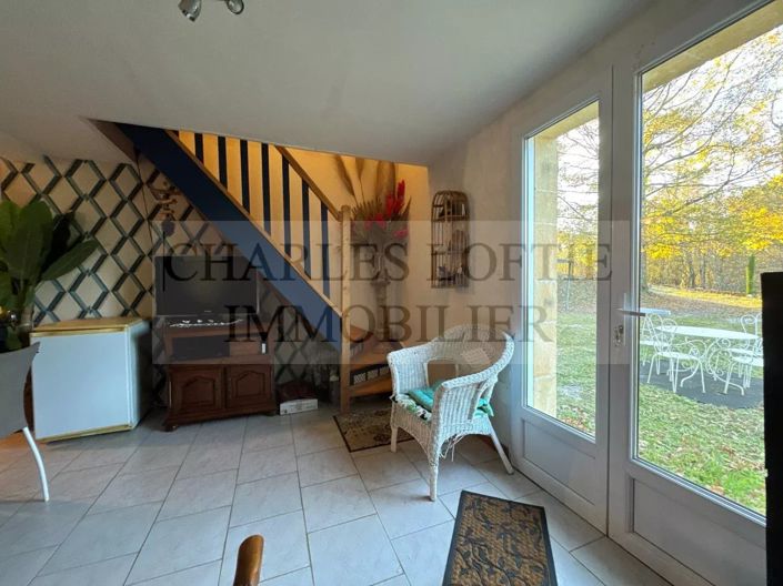 Image No.15-4 Bed House for sale