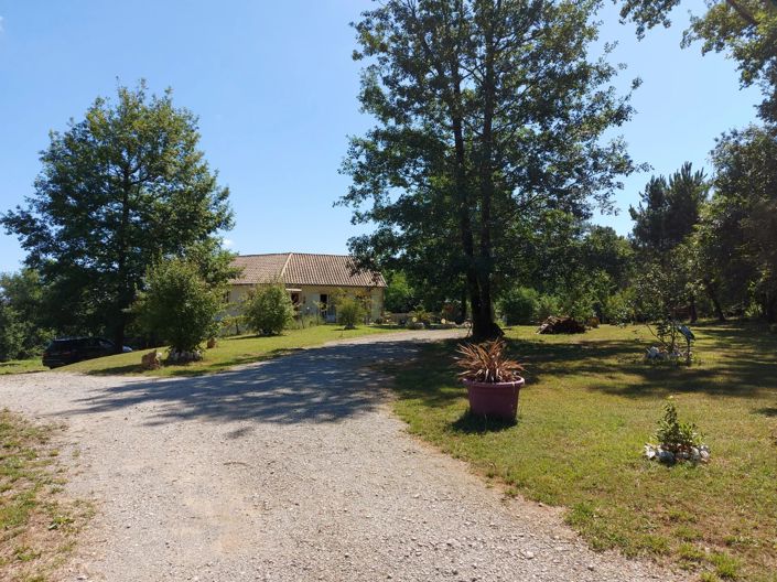 Image No.19-4 Bed House for sale