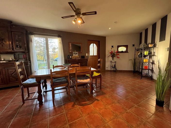 Image No.5-4 Bed House for sale