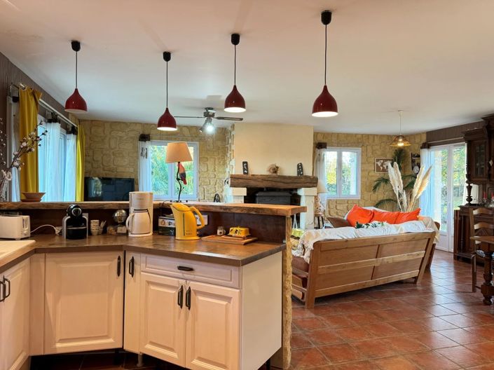 Image No.7-4 Bed House for sale