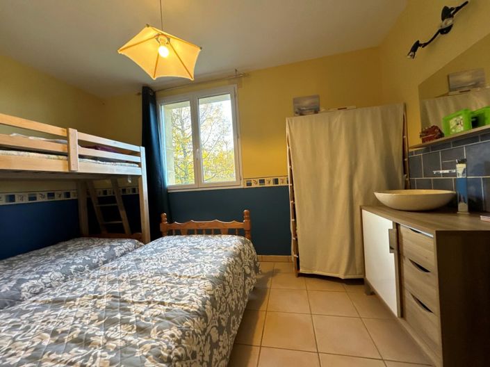 Image No.9-4 Bed House for sale