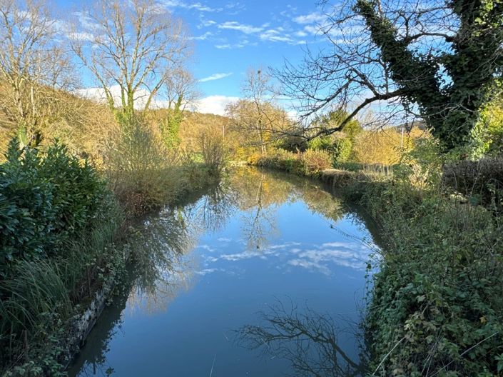 Image No.2-4 Bed House for sale