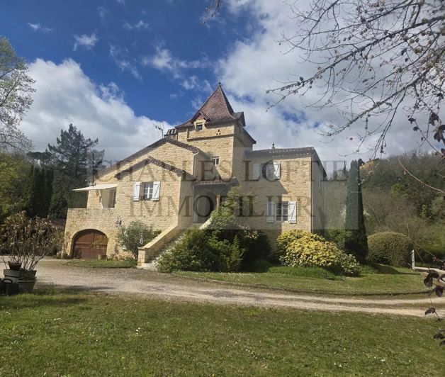 Image No.17-4 Bed House for sale