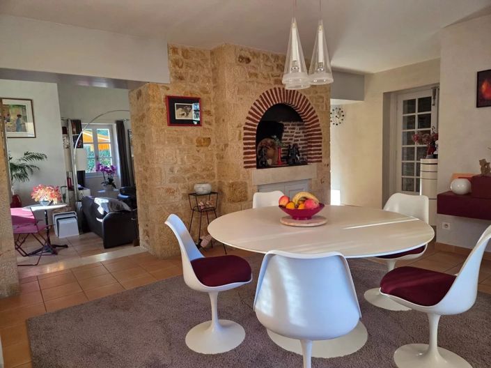 Image No.4-4 Bed House for sale