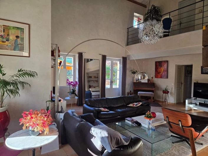 Image No.5-4 Bed House for sale