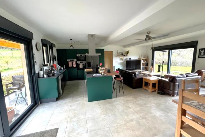 Image No.3-3 Bed House for sale