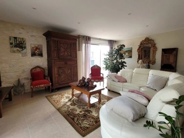 72397510d4f4cdb6e945ebfc1bbc3c982ca2543b8e144