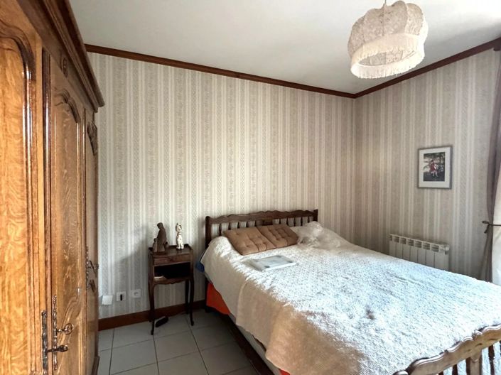 Image No.7-3 Bed House for sale