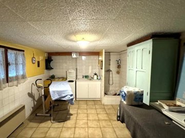 c595590dfd73cbf90cdc68be545e6cf7b6e3c4ebdf144