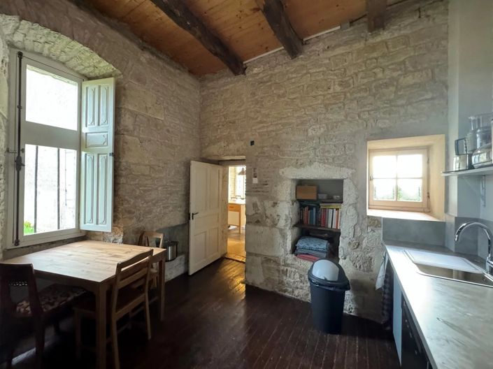 Image No.20-13 Bed House for sale