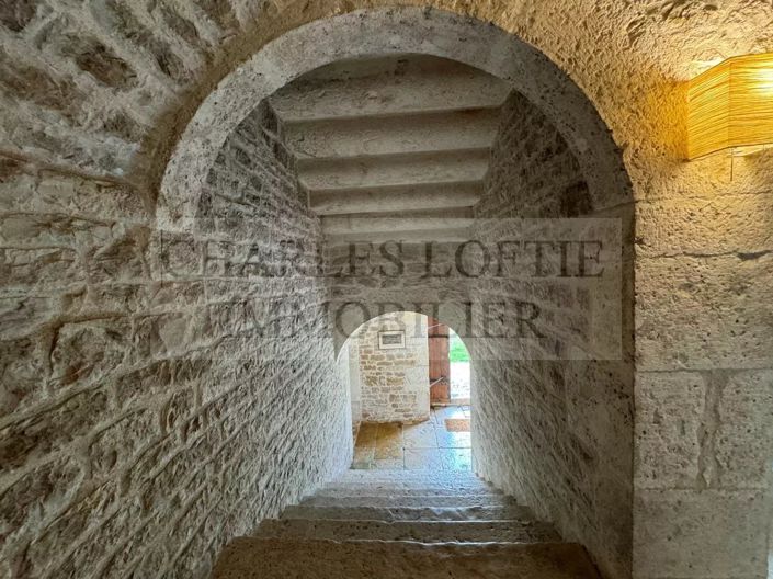 Image No.23-13 Bed House for sale
