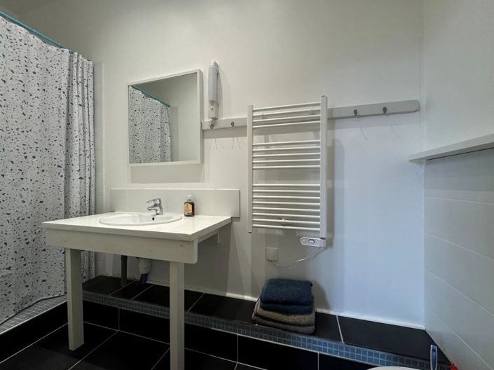 Image No.27-13 Bed House for sale