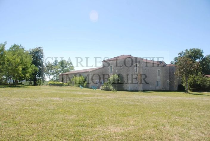 Image No.5-13 Bed House for sale