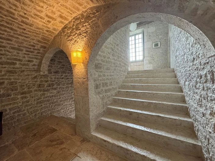 Image No.6-13 Bed House for sale