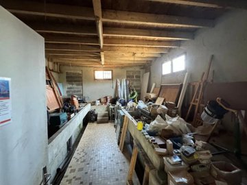 42e083f1076254581594d2caf38b864bfcc628e4b6144