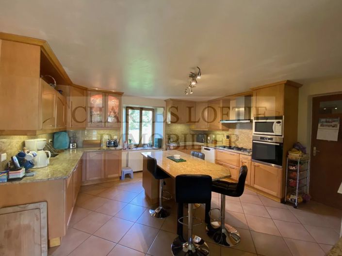Image No.14-4 Bed House for sale