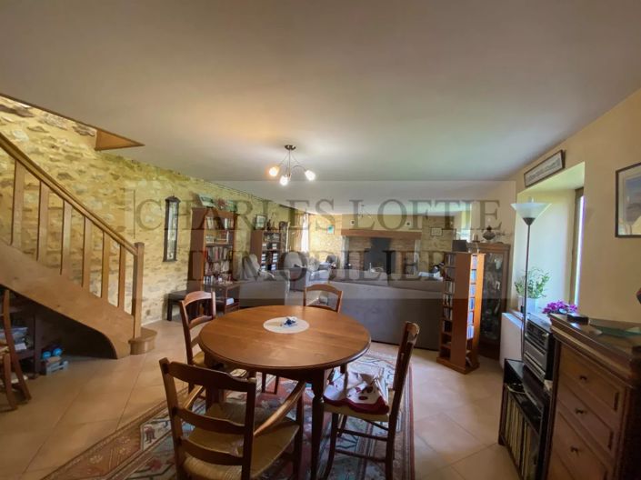 Image No.16-4 Bed House for sale