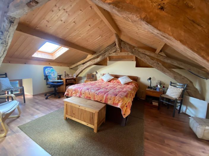 Image No.25-6 Bed House for sale