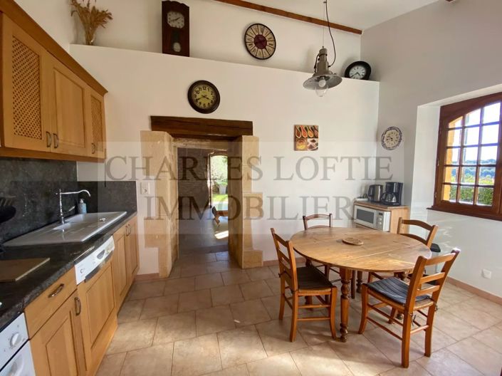 Image No.16-5 Bed House for sale