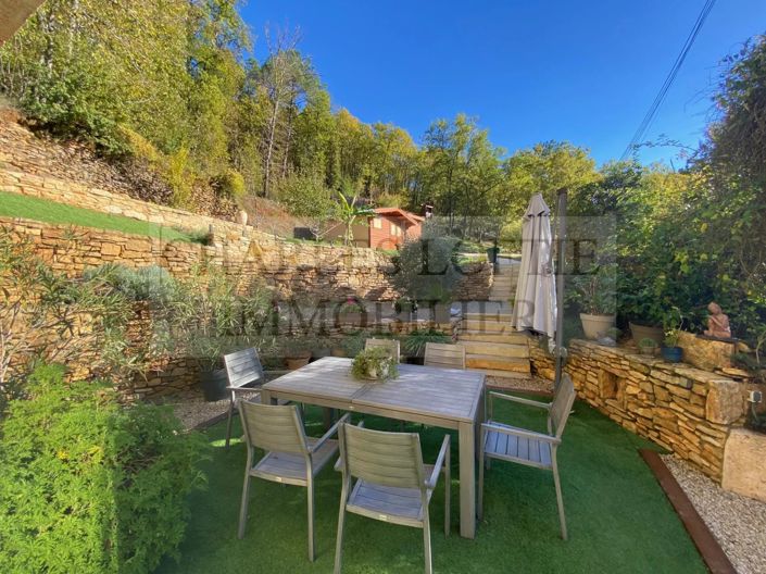 Image No.21-5 Bed House for sale