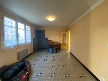 d045f3b77d4d3d72930e4aca4cda9a2f2ad7c9faff192