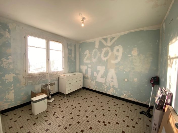 Image No.8-3 Bed House for sale